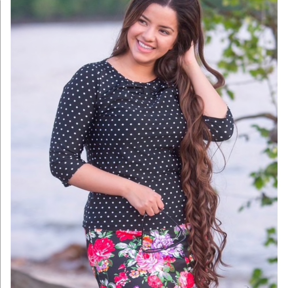 Dainty Jewell’s Swim Top!!